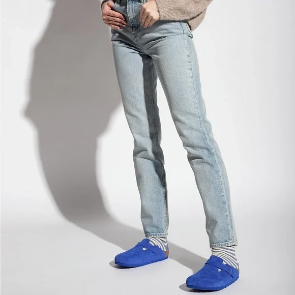 IN SEARCH OF - Picture 4 of 4